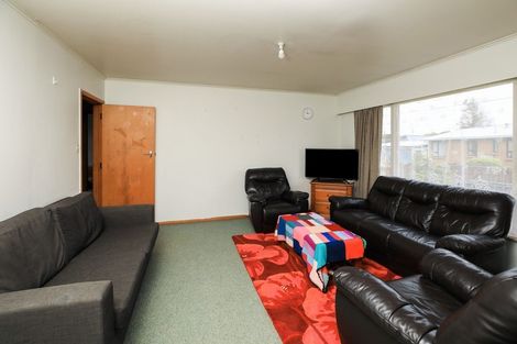 Photo of property in 21 Cricket Place, Melville, Hamilton, 3206