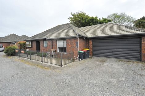 Photo of property in 2/77c Mackworth Street, Woolston, Christchurch, 8062
