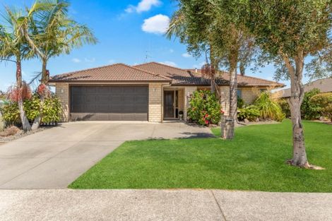 Photo of property in 94 Doncaster Drive, Papamoa Beach, Papamoa, 3118