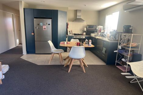 Photo of property in 18 Ballymore Drive, Pinehill, Auckland, 0632