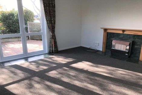 Photo of property in 10 Union Street, Merrilands, New Plymouth, 4312