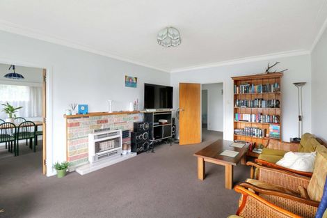 Photo of property in 63 Holborn Drive, Stokes Valley, Lower Hutt, 5019