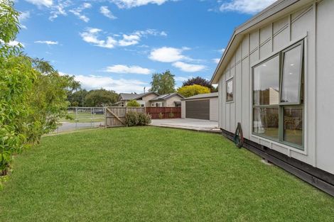 Photo of property in 11b Brook Street, Southbridge, 7602