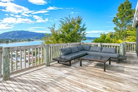 Photo of property in 23 Pine Grove, Tairua, 3508