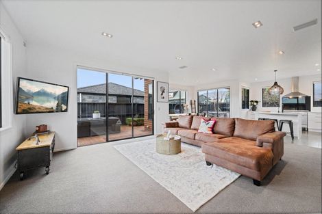 Photo of property in 62 Antrim Street, Cromwell, 9310