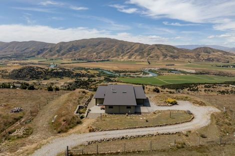 Photo of property in 51 Westreca Ridge Lane, Queensberry, Cromwell, 9383