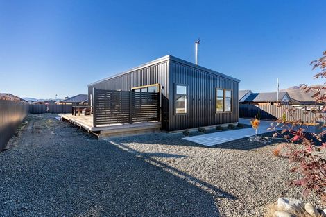 Photo of property in 5 Unwin Place, Twizel, 7901
