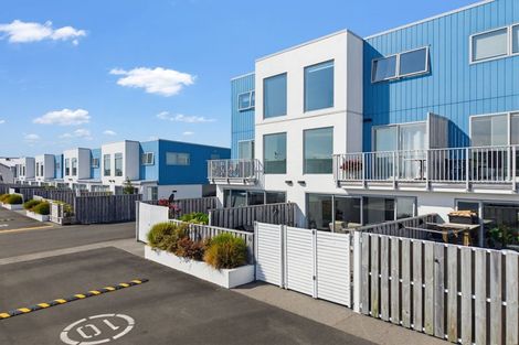 Photo of property in 31 Reynolds Place, Papamoa Beach, Papamoa, 3118