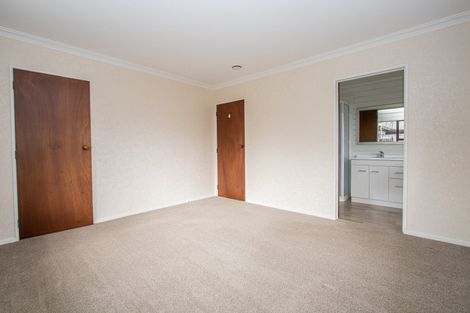 Photo of property in 124 Grey Street, Cambridge, 3434