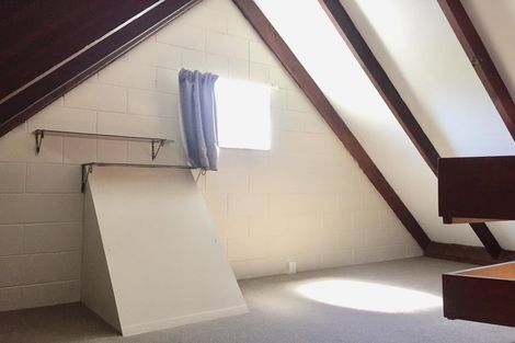 Photo of property in 4/31 Mana Avenue, Titahi Bay, Porirua, 5022