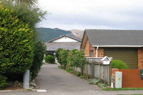 Photo of property in 106 Belvedere Avenue, Waikanae, 5036