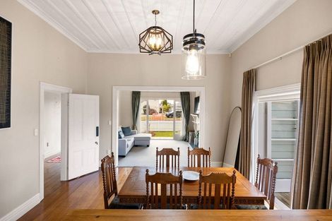 Photo of property in 32 Alpha Street, Cambridge, 3434