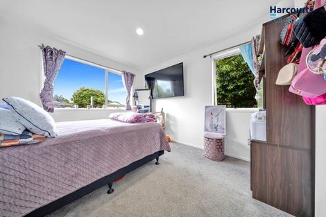 Photo of property in 1 Gibbons Road, Weymouth, Auckland, 2103