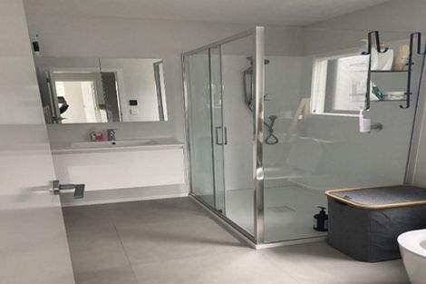 Photo of property in 6a Huia Street, Tawa, Wellington, 5028