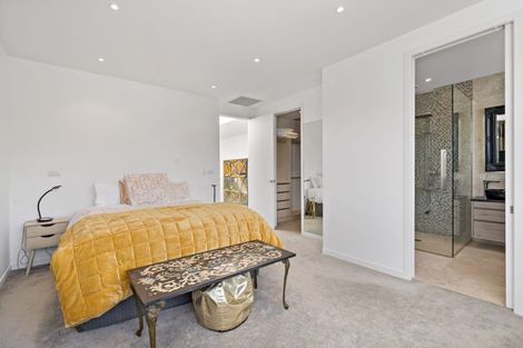 Photo of property in 41 Regina Street, Westmere, Auckland, 1022