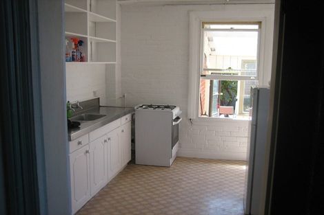 Photo of property in 16 Howe Street, North Dunedin, Dunedin, 9016