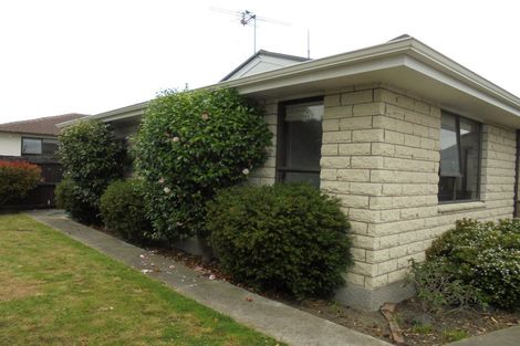 Photo of property in 1/204 Grimseys Road, Redwood, Christchurch, 8051