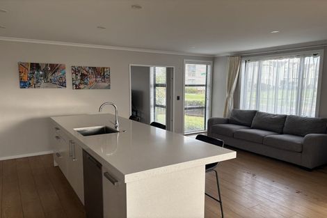 Photo of property in 18 Hopuni Way, Takanini, 2112