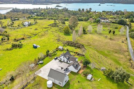 Photo of property in 70 Edmonds Road, Kerikeri, 0293