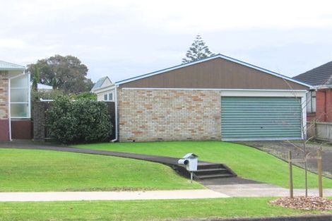 Photo of property in 4 Blossom Lane, Manurewa, Auckland, 2102