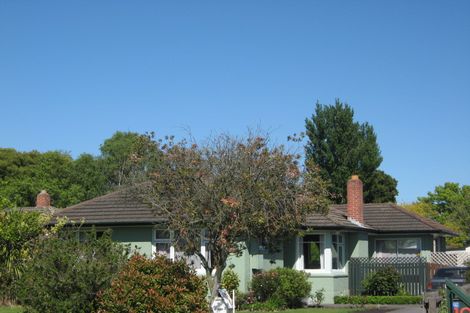 Photo of property in 17 Grimseys Road, Redwood, Christchurch, 8051