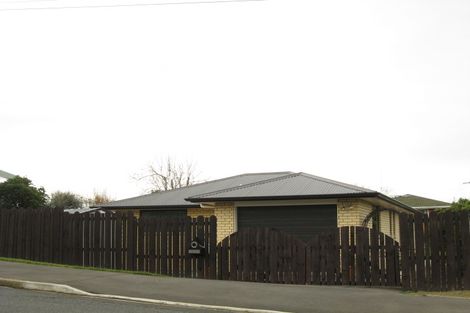 Photo of property in 10 Mount Street, Waikouaiti, 9510