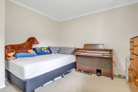 Photo of property in 16 Ironstone Place, Randwick Park, Auckland, 2105