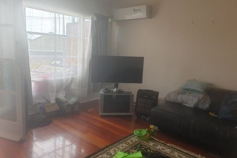 Photo of property in 3/221 Mount Smart Road, Onehunga, Auckland, 1061