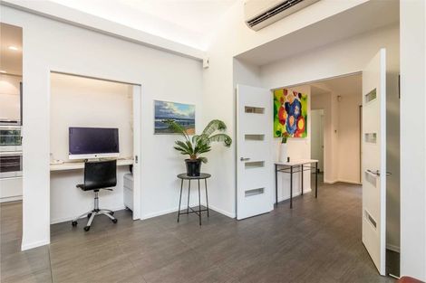 Photo of property in 108 Bryndwr Road, Bryndwr, Christchurch, 8052