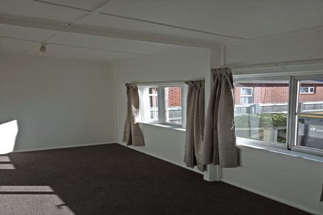 Photo of property in 140a Macandrew Road, South Dunedin, Dunedin, 9012