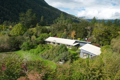 Photo of property in 3352 Ahaura-kopara Road, Totara Flat, 7871