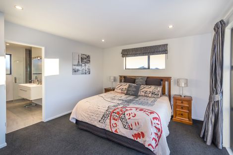 Photo of property in 41 Te Whenu Crescent, Marshland, Christchurch, 8083