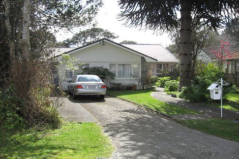 Photo of property in 12 Rowe Parade, Wainuiomata, Lower Hutt, 5014