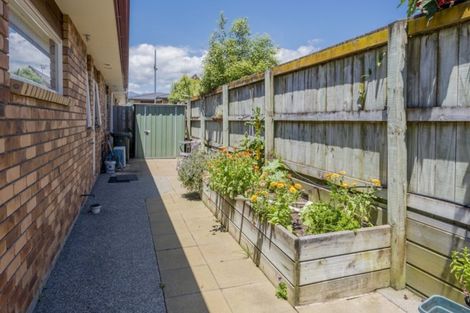 Photo of property in 2 Fuller Close, Levin, 5510