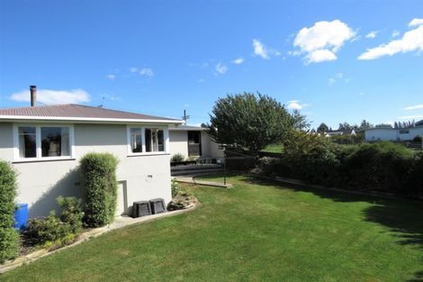 Photo of property in 21 Oban Street, Holmes Hill, Oamaru, 9401