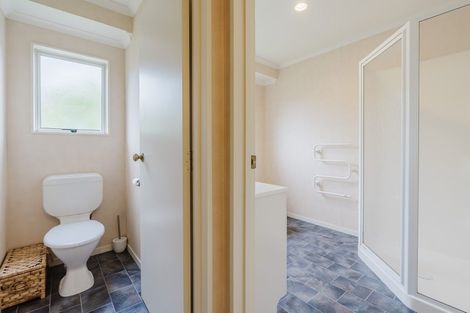 Photo of property in 4 Mckenzie Place, Rototuna North, Hamilton, 3210