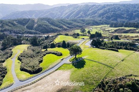 Photo of property in 7 Raikes Road, Kaitoke, Upper Hutt, 5018