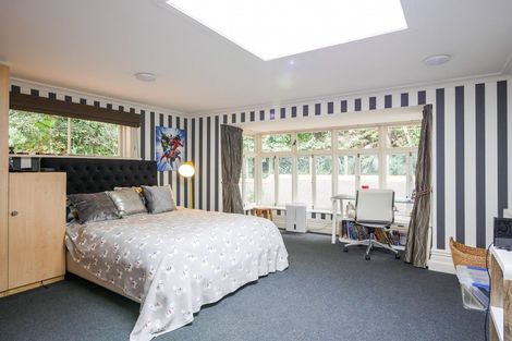 Photo of property in 37 Middleton Road, Kew, Dunedin, 9012