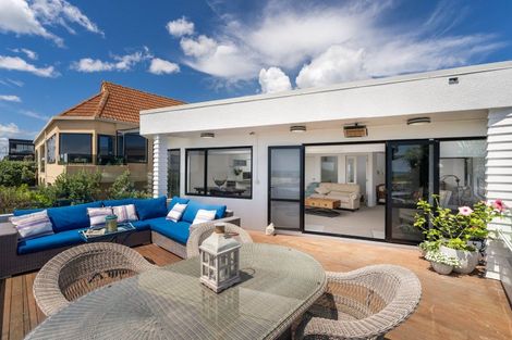 Photo of property in 206b Marine Parade, Mount Maunganui, 3116