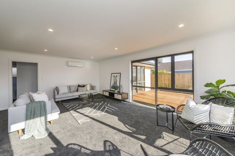 Photo of property in 7a Palm Avenue, Hokowhitu, Palmerston North, 4410