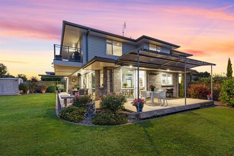 Photo of property in 19 Double Bay Road, Pyes Pa, Tauranga, 3112