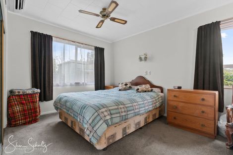 Photo of property in 7 Whaka Street, Maungaturoto, 0520