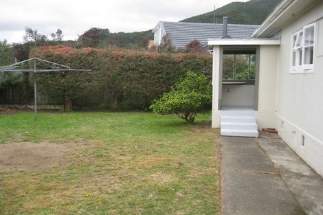 Photo of property in 1 Riverside Drive, Waiwhetu, Lower Hutt, 5010