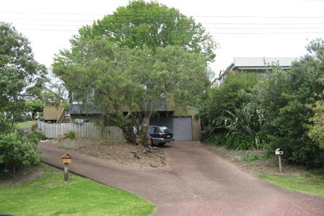 Photo of property in 1 Brown Street, Manly, Whangaparaoa, 0930