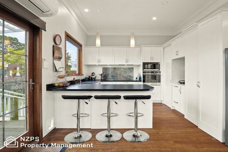 Photo of property in 143 Kenmure Road, Kenmure, Dunedin, 9011