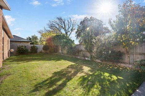 Photo of property in 79 Mokihi Gardens, Hillmorton, Christchurch, 8024