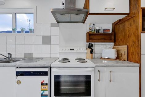 Photo of property in 42 Gaine Street, New Plymouth, 4310