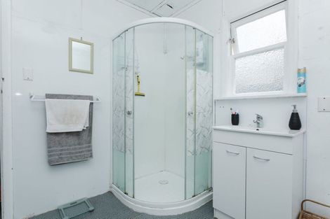 Photo of property in 11 Waterloo Street, Dannevirke, 4930