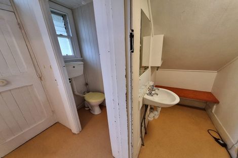 Photo of property in 19 Constitution Street, Dunedin Central, Dunedin, 9016