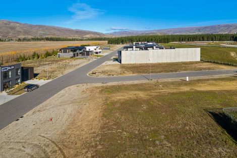 Photo of property in 18 Quinns Way, Cromwell, 9384